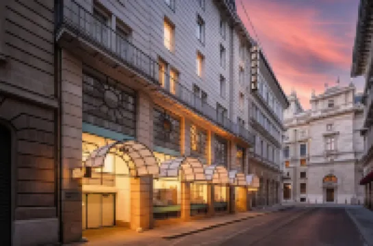 K+K Hotel Opera Hotels near St. Stephen's Basilica