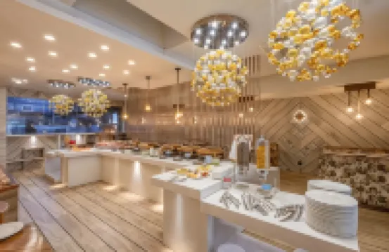 De Glance Hotel