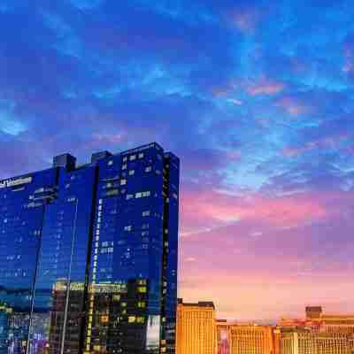 Hilton Club Elara Las Vegas Hotel Exterior