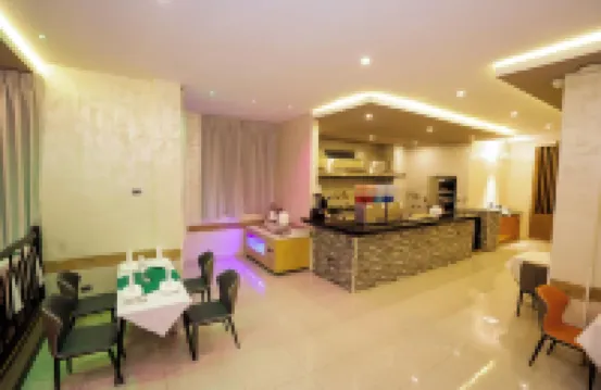Cape Hotel