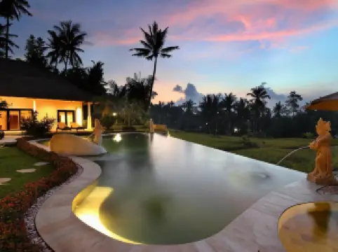 Frangipani Villas