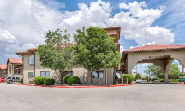 Quality Inn & Suites Gallup I-40 Exit 20