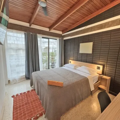 Jungla Urbana, Bnb Hotels near Jardines de Rohrmoser Park