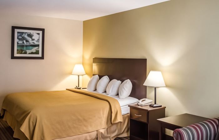 Quality Inn & Suites Pensacola Bayview