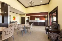 Super 8 by Wyndham Fairfield, TX - Wifi