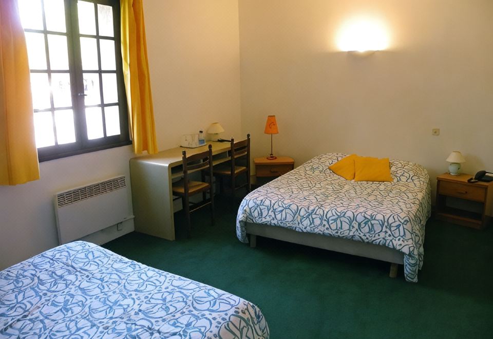 HUMAN HOTEL RESIDENCE ex esparrus - Housity