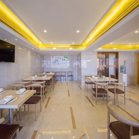 Vienna Hotel (Xiaogan Beijing Road)