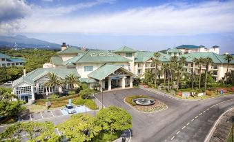 The Suites Hotel Jeju
