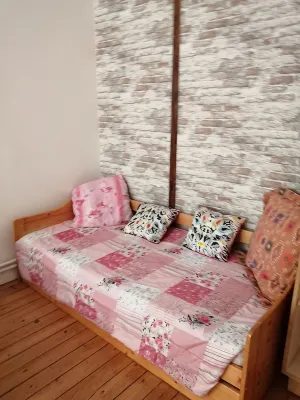 VILLAGE HOUSE