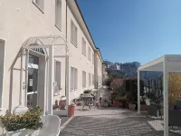 Hotel Porta Rivera