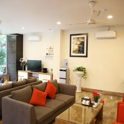 V House 5 Serviced Apartment Hotels near My Dinh National Stadium