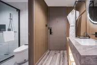 BAOHONGHOTEL - Romanttinen