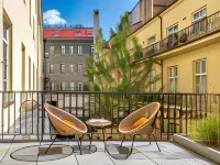 VN48 Suites by Adrez Các khách sạn gần Thành phố Lucerna