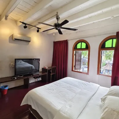 โฮสเทล Red Inn Court โรงแรมใกล้ปีนัง โรด