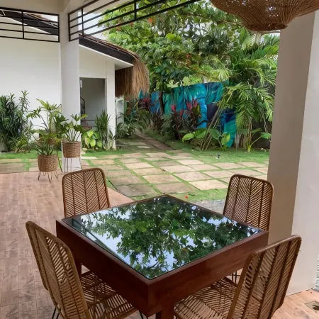 Bahandi Hotel