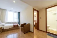 Qiqi Haryuda Holiday Hotel (Zhonghuan Plaza Dashang Xinmat Branch)