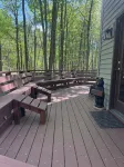 Cozy Modern Chalet, Family Friendly, Fire Pit! 5 minutes from beaches and pools