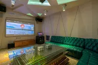 Xianyun Astrum Pool | Dessert · 360 ° Cliff Sea View Music Hot Spring Hotel (Dali Erhai Branch)