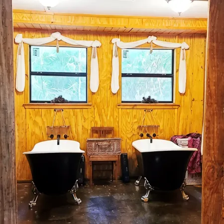 Rustic Western Bath House in East Texas Piney Woods, Honeymoon, Weddings, Venues