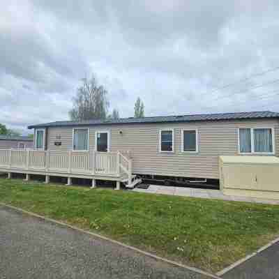 Freesia 3 Bedroom Modern Caravan Rockley Park, Poole Harbour, Dorset. Dogs free. Hotel Exterior