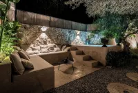 Dependance Armonia, with garden and jacuzzi just 100 meters from the sea