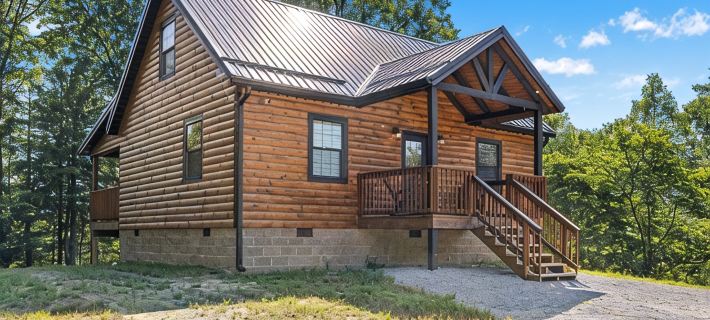 Cliff Haven at Red River Gorge 2-Bedroom Cabin with WiFi, AC, Fire Pit, Hot Tub Hotels in Wolfe County