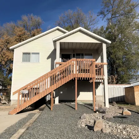 Cozy 4-bedroom house in Pocatello that will fit your stay!