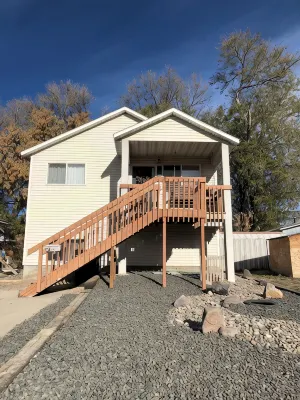 Cozy 4-bedroom house in Pocatello that will fit your stay! - Kitchens