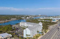 3-bedroom condo in beautiful Orange Beach w/Pool & fitness room, Deeded Parking - บังกะโล