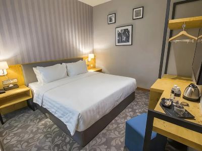 Redpine Boutique Hotel