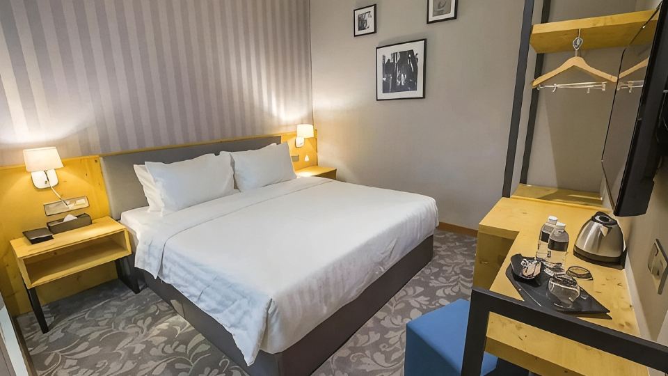 Redpine Boutique Hotel