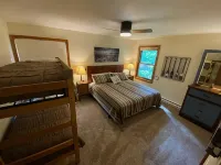 4-bedroom vacation home. On Crystal clear Hagerman Lake, Ottawa National Forest - Homestays