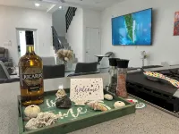 Island House Private Pool • Safe Gated Community!