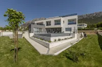Luxurious Villa "Meri" - Villas