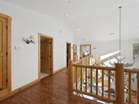 Spacious, Luxury, Picturesque "Mountain High Manor"- Ski Resort Town! Hotels in Wrightwood