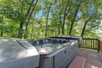 🌄Sleeps up to 16 🌄 Pristine Mountain Views from Downtown Helen ⛰️ - Hot Tub