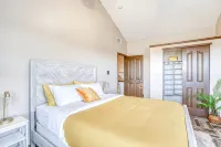 Spacious Northeast El Paso Home Near Franklin Mountains, Fort Bliss & Meta Site. - شرفة