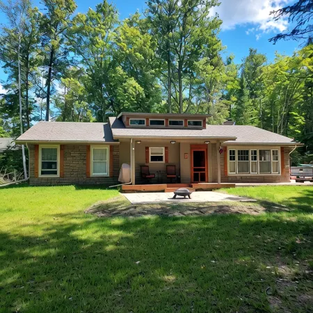 Comfortable 3 bedroom cape cod style home