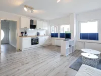 Ferienwohnung Küstenwind, Fussläufig vom Strand, Wlan, Eigene Terrasse, Sky Hotels in Schillig
