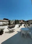 " la Terrazza Sul Tramonto " Apartment in Villa Near the Sea-San Leone