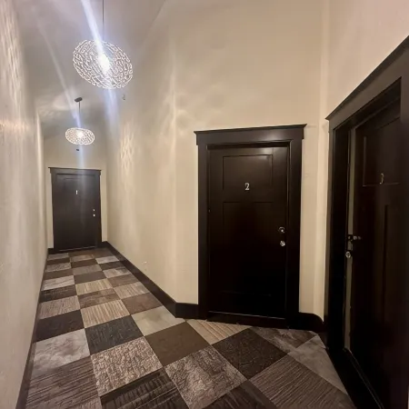 Opera House Suite 1