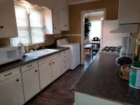 Cozy, Convenient, and Quiet - Bungalows