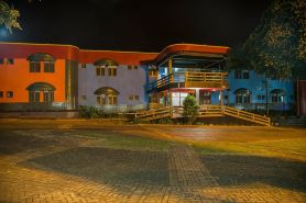 Acapu Hotel