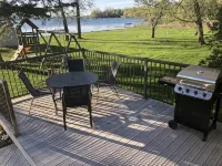 Gorgeous sunsets and a sugar sand beach in the heart of lakes country await you! - Homestays