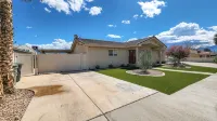 Desert Pool Retreat - 4-Star