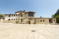 Villa with pool, near Sitges and Barcelona. Natural Park. Wine tourism - Private Pool