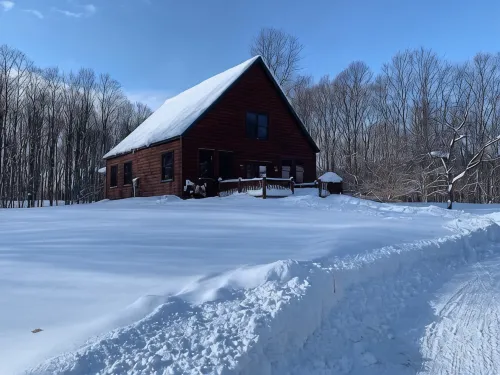Peaceful Acres Getaway Alden, Mi