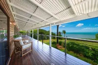 Freedom Shores Resort Airlie Beach - parking