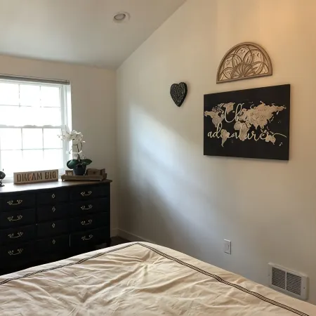 The Suburban Farmhouse" Where Old Meets New. Hotels in Bothell