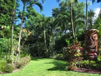 Tiki Hut Cottage -  Lush Tropical Garden, ;Walk to Tunnels Beach TVNCU#5161 - บ้านพักหลังเล็ก